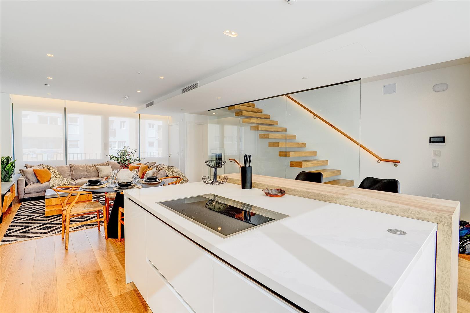 Image of House - 5 Bedrooms - 6 Bathrooms for Sale in North Gorge-Gibraltar, Image 5